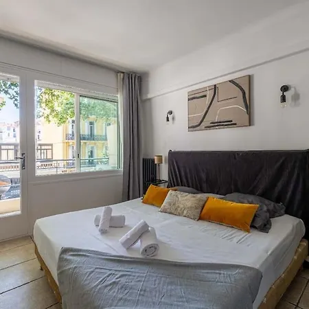 29 Carnot - Chaleureux Avec Balcon - Centre Канны